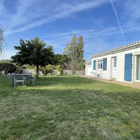 Maison Avec Jardin Clos Près De La - 5 Couchages, 3 étoiles, Ménage Inclus - Fr-1-224b-474
