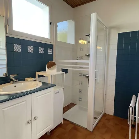 Maison Avec Jardin Clos Près De La - 5 Couchages, 3 étoiles, Ménage Inclus - Fr-1-224b-474