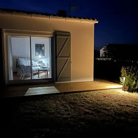 Maison Avec Jardin Clos Pres De La - 5 Couchages, 3 Etoiles, Menage Inclus - Fr-1-224b-474 펜션